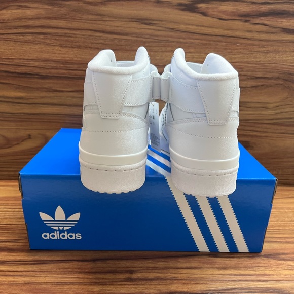 Adidas Forum Mid Triple White FY4975 Sz12 - Picture 2 of 6